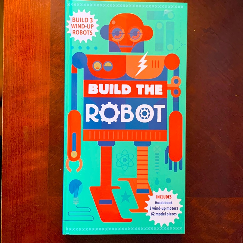 Build the Robot. Kid’s book with wind up models.